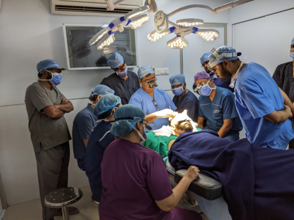 Hair transplant clinic in Surat with expert doctors