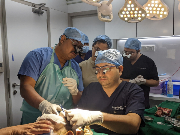 Hair transplant specialist in Surat Gujarat