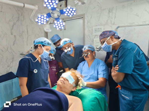 Hairline correction treatment in Surat