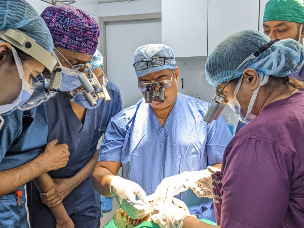 Advanced hair transplant technology in Surat