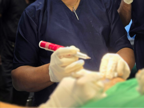 hair-restoration-doctor-clinical-skills-station