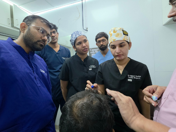 hair-restoration-hands-on-scalp-treatment