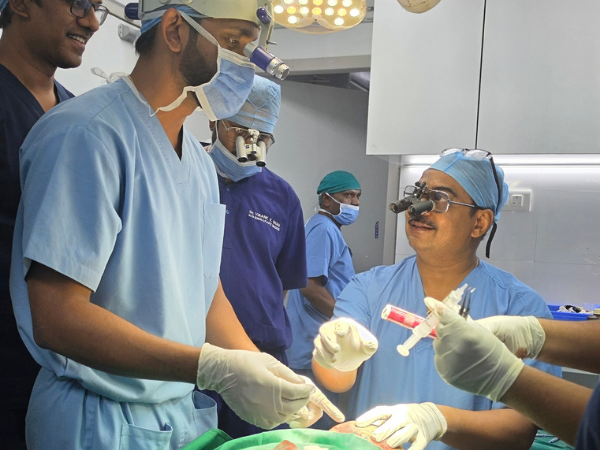 hair-restoration-operative-discussion-session