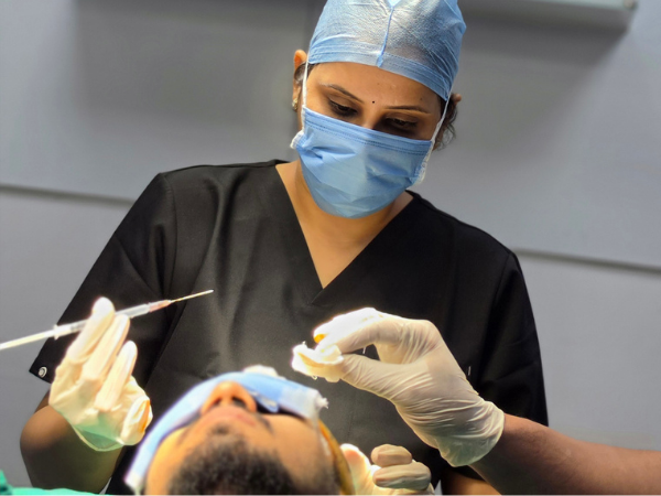hair-transplant-clinical-instrument-demonstration