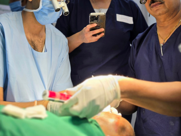 hair-transplant-faculty-clinical-supervision