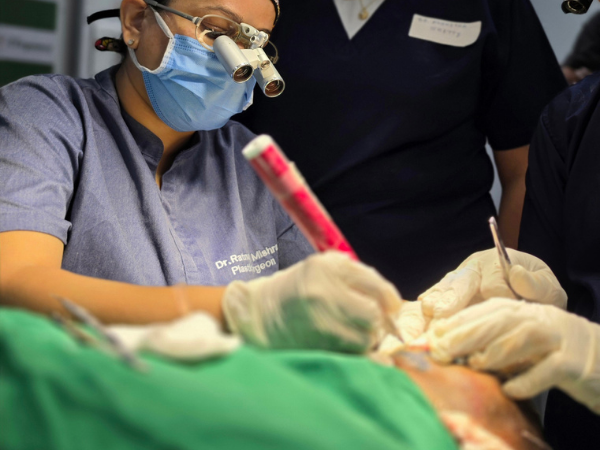 hair-transplant-implantation-pen-technique-training