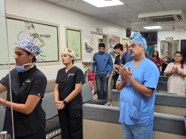 hair-transplant-scalp-examination-demo