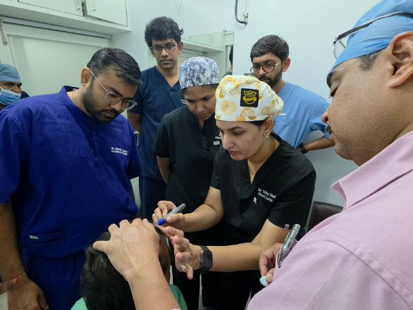 hair-transplant-scalp-procedure-demonstration