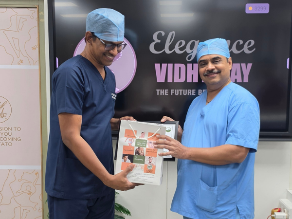 hair-transplant-training-course-certificate-award-participant